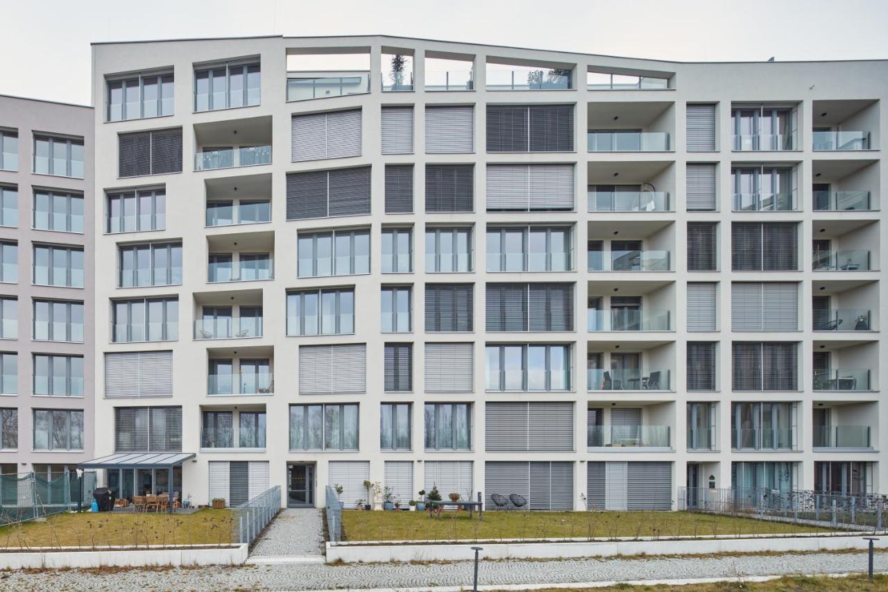 Prague Days - Designer Condo - Trendy Neighborhood Buitenkant foto